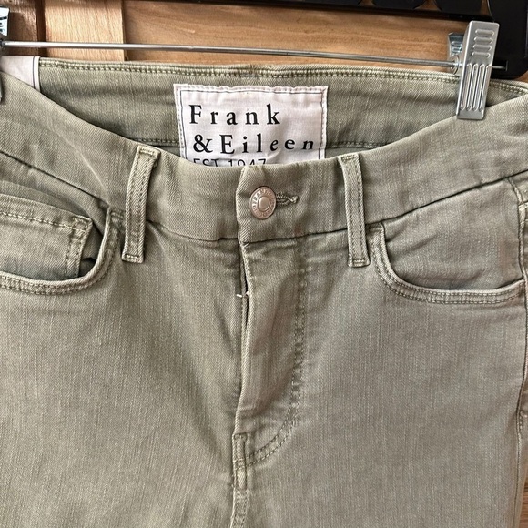 İFrank & Eileen Sligo Easy Fit Jean in Thyme size 25 - Picture 3 of 6